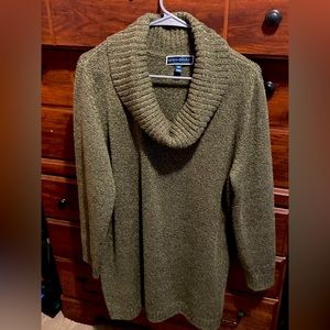Men’s turtle neck green knit sweater XXL